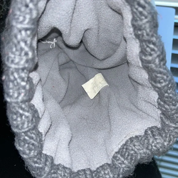 Panache Color Block Knit‎ Beanie - Picture 6 of 7